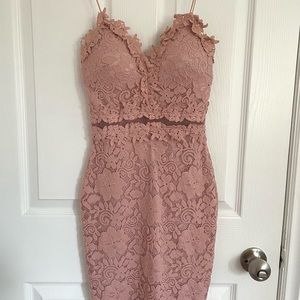 ENVY fitted nude/pink lace dress with spaghetti straps, size xs